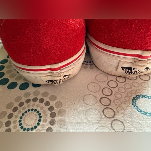 Vans Classic Red & White Checkered 
Pre-love, Sneakets
Men’s 9/women’s 10.5 - Picture 10 of 10